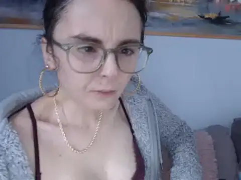 Snapshot of cleophee chatting on 19, 3, 2025 cleophee online show from 19, 3, 2025