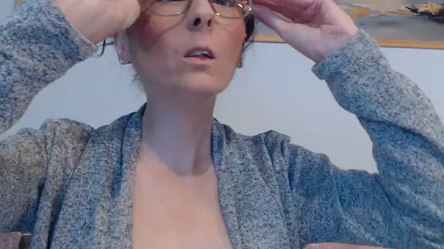 Snapshot of cleophee chatting on 27, 9, 2025 cleophee online show from 27, 9, 2025