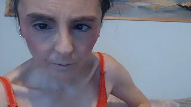 Snapshot of cleophee chatting on 4, 10, 2025 cleophee online show from 4, 10, 2025