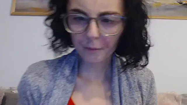 Snapshot of cleophee chatting on 18, 11, 2025 cleophee online show from 18, 11, 2025