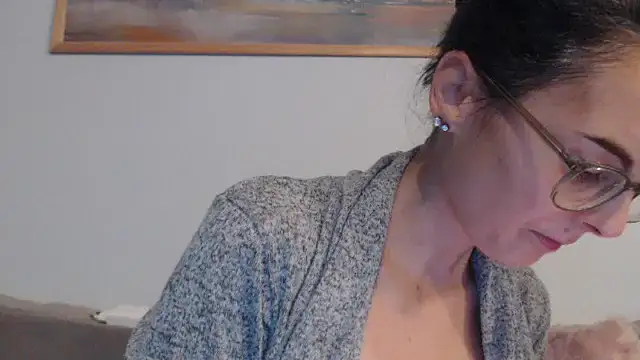 Snapshot of cleophee chatting on 5, 12, 2025 cleophee online show from 5, 12, 2025