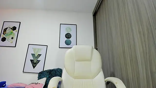Snapshot of Paty37 chatting on 4, 5, 2026 Paty37 online show from 4, 5, 2026