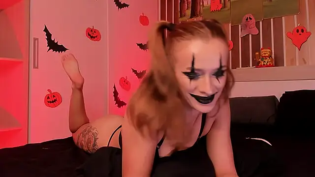 Dora Banks online show from 29, 10, 2025