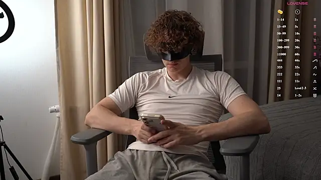 Snapshot of BumBuster69 chatting on 21, 5, 2026 BumBuster69 online show from 21, 5, 2026