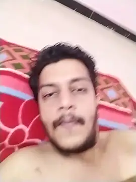 Snapshot of dzboy1994 chatting on 14, 11, 2025 dzboy1994 online show from 14, 11, 2025