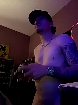 Snapshot of Jbizzle247 chatting on 14, 12, 2025 Jbizzle247 online show from 14, 12, 2025