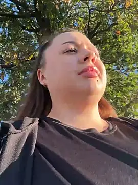 Snapshot of Sara_Slow chatting on 27, 9, 2025 Sara Slow online show from 27, 9, 2025