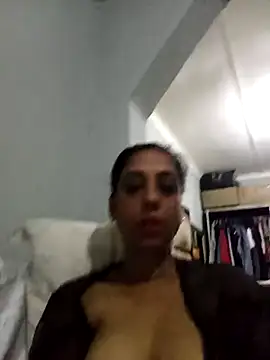 Snapshot of Mahi4luv chatting on 10, 10, 2025 Mahi4luv online show from 10, 10, 2025