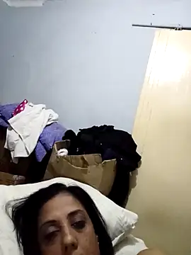 Snapshot of Mahi4luv chatting on 18, 10, 2025 Mahi4luv online show from 18, 10, 2025