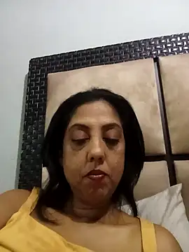 Snapshot of Mahi4luv chatting on 4, 4, 2026 Mahi4luv online show from 4, 4, 2026