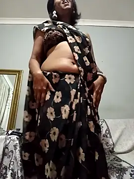 Snapshot of Mahi4luv chatting on 19, 4, 2026 Mahi4luv online show from 19, 4, 2026