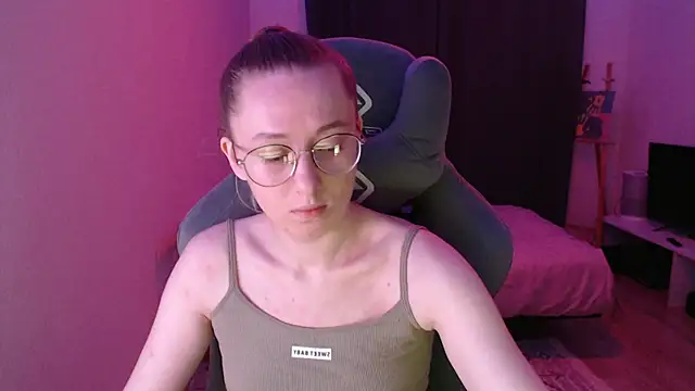 AnabelFrel online show from 30, 10, 2025