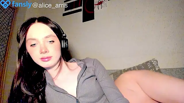Alice  Aris online show from 8, 3, 2026