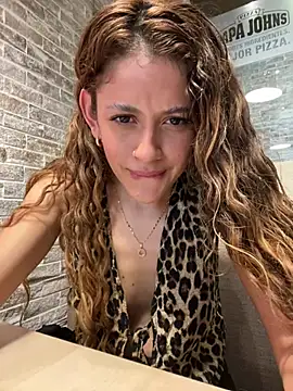 Snapshot of alana15 chatting on 23, 1, 2025 alana15 online show from 23, 1, 2025