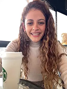 Snapshot of alana15 chatting on 9, 2, 2025 alana15 online show from 9, 2, 2025