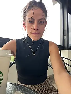 Snapshot of alana15 chatting on 7, 3, 2025 alana15 online show from 7, 3, 2025