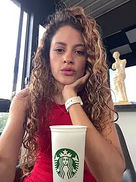 Snapshot of alana15 chatting on 14, 10, 2025 alana15 online show from 14, 10, 2025