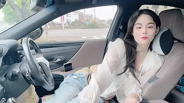 Snapshot of orla2021 chatting on 17, 10, 2025 orla2021 online show from 17, 10, 2025