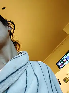 Snapshot of JoLeNe27 chatting on 24, 10, 2025 JoLeNe27 online show from 24, 10, 2025