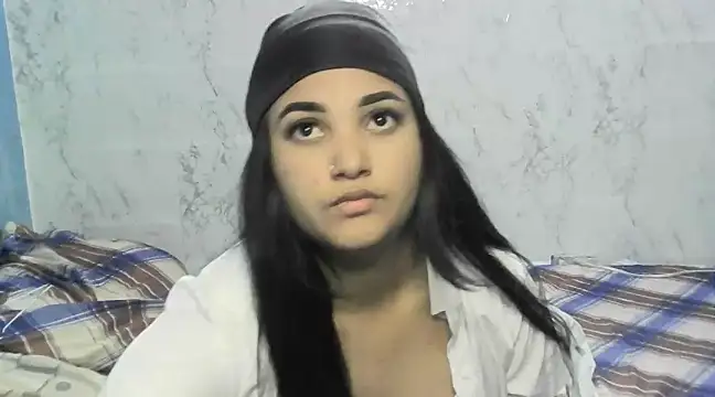 Snapshot of shayna_all chatting on 20, 2, 2025 shayna all online show from 20, 2, 2025