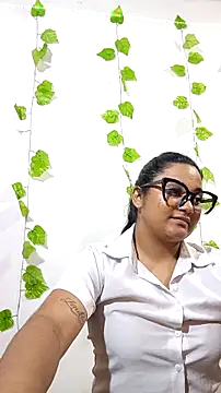 Snapshot of shayna_all chatting on 11, 9, 2025 shayna all online show from 11, 9, 2025