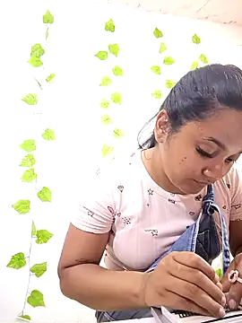 Snapshot of shayna_all chatting on 24, 9, 2025 shayna all online show from 24, 9, 2025