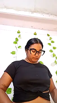 Snapshot of shayna_all chatting on 2, 12, 2025 shayna all online show from 2, 12, 2025