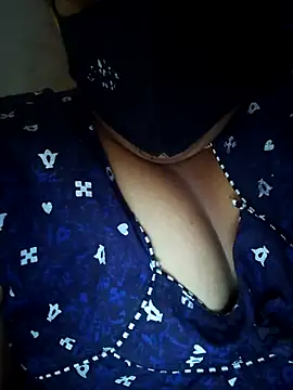 Snapshot of teddy-143 chatting on 20, 4, 2026 teddy-143 online show from 20, 4, 2026