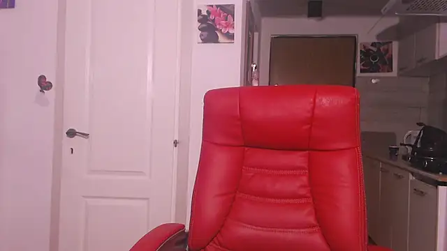 Snapshot of simyhvn chatting on 28, 10, 2025 simyhvn online show from 28, 10, 2025