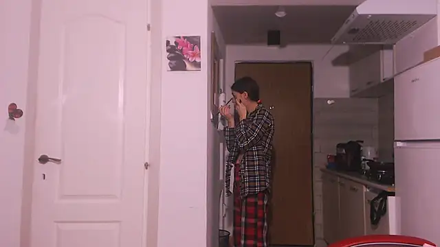 Snapshot of simyhvn chatting on 16, 12, 2025 simyhvn online show from 16, 12, 2025