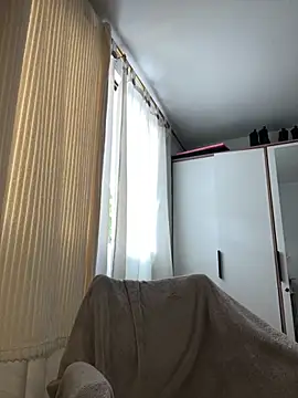 xlovelygirlx online show from 4, 10, 2025