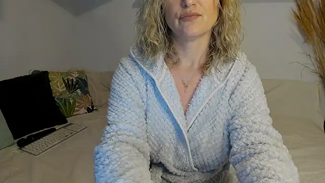 Jadore able online show from 3, 2, 2026