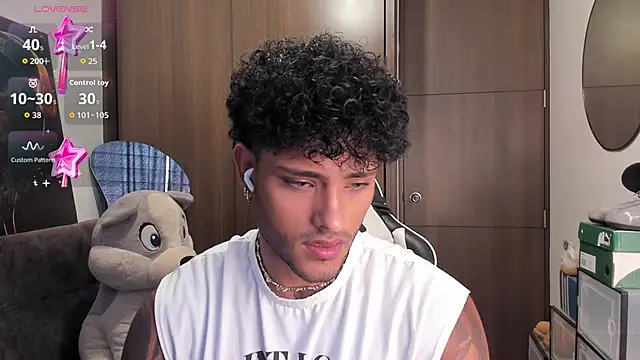 Alessandro Vanni online show from 6, 11, 2025