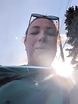 Canadian BBW online show from 1, 3, 2025