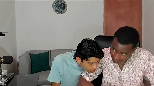 Snapshot of CrissBrownxxx chatting on 14, 2, 2026 CrissBrownxxx online show from 14, 2, 2026