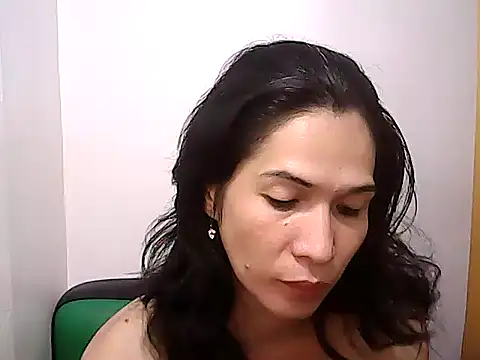 Snapshot of BigDickTrans chatting on 6, 2, 2025 BigDickTrans online show from 6, 2, 2025