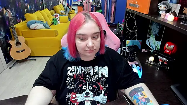 Softie Sofy online show from 21, 1, 2025