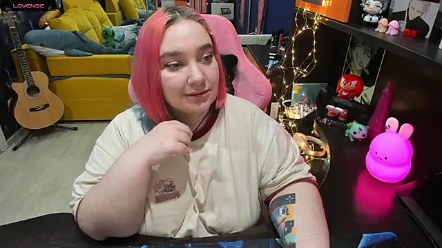 Softie Sofy online show from 12, 2, 2025