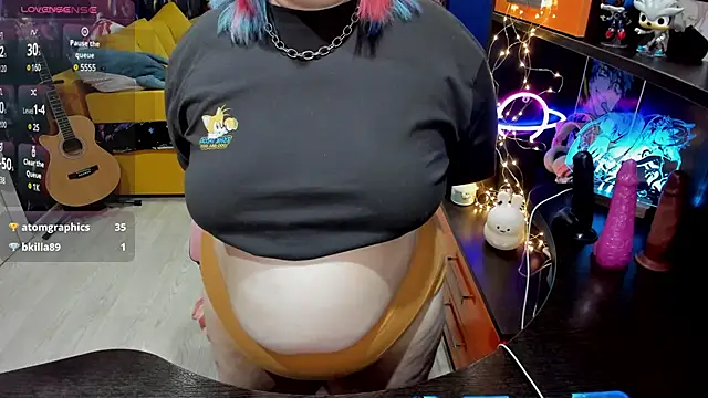 Softie Sofy online show from 21, 3, 2025