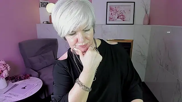 Snapshot of CarmenSoft chatting on 29, 1, 2025 CarmenSoft online show from 29, 1, 2025