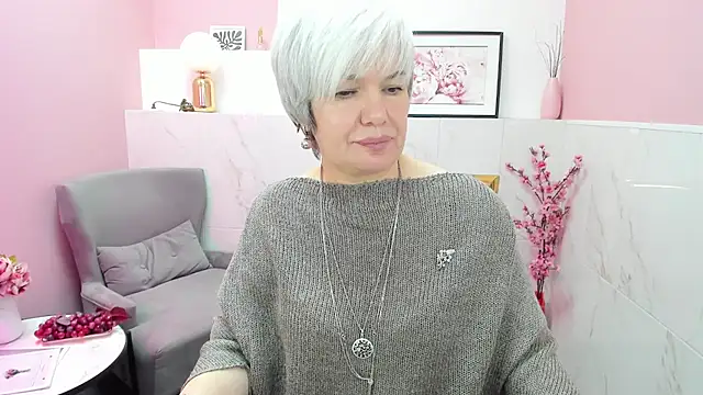 Snapshot of CarmenSoft chatting on 22, 3, 2025 CarmenSoft online show from 22, 3, 2025