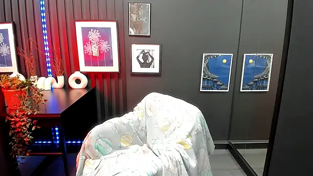 CarmenSoft online show from 19, 12, 2025