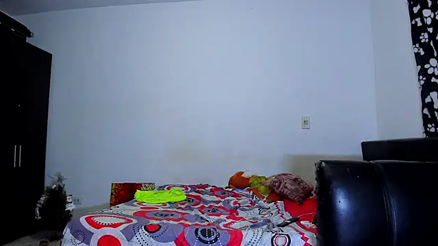 Snapshot of ares_sexxx chatting on 16, 12, 2025 ares sexxx online show from 16, 12, 2025