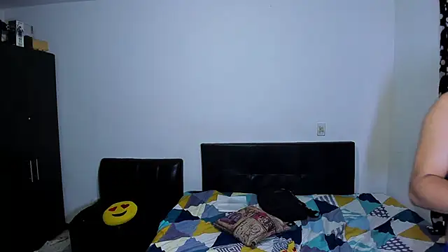 Snapshot of ares_sexxx chatting on 4, 2, 2026 ares sexxx online show from 4, 2, 2026