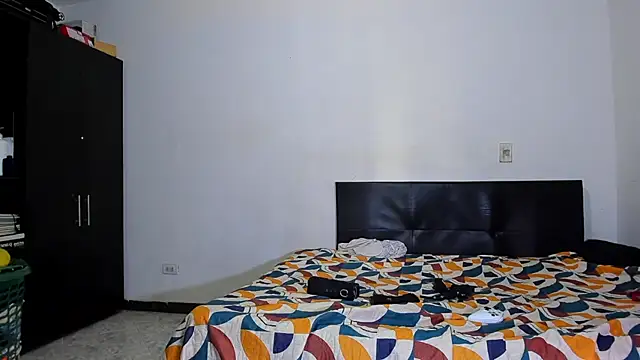 Snapshot of ares_sexxx chatting on 25, 2, 2026 ares sexxx online show from 25, 2, 2026