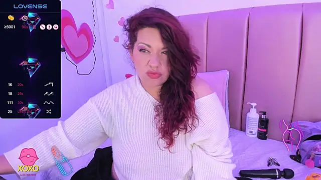 Snapshot of pamela_dimantis_ chatting on 8, 3, 2025 pamela dimantis online show from 8, 3, 2025