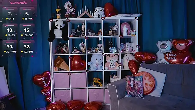 Snapshot of MadnessAlison chatting on 12, 2, 2025 MadnessAlison online show from 12, 2, 2025