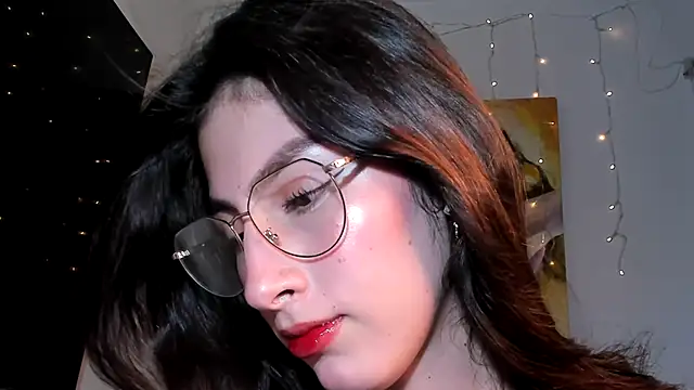 valeria gonzales  online show from 11, 1, 2025