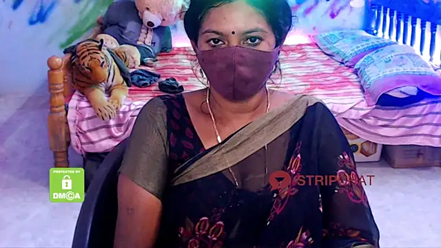 Snapshot of Novapol chatting on 8, 1, 2025 Novapol online show from 8, 1, 2025