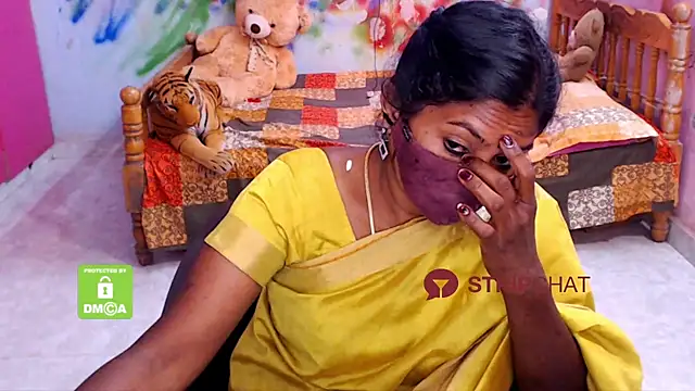 Snapshot of Novapol chatting on 13, 2, 2025 Novapol online show from 13, 2, 2025